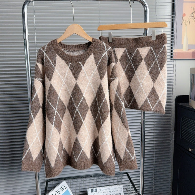 Color blocking diamond grid sweater set for women