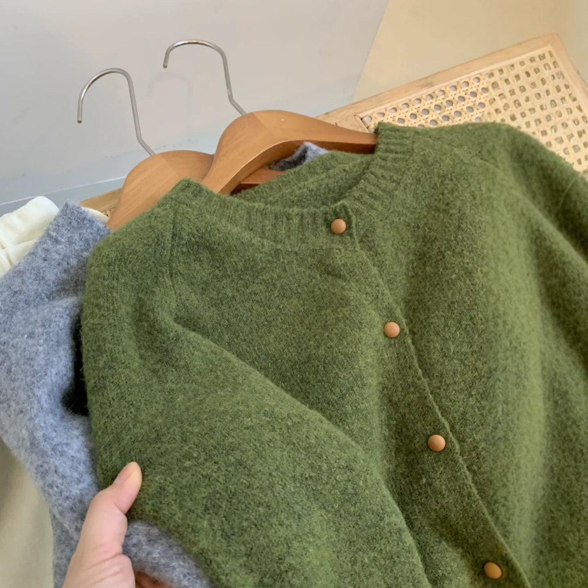 Relaxed Fit Wool Cardigan, Single-Breasted Round Neck Loose Knit Jacket