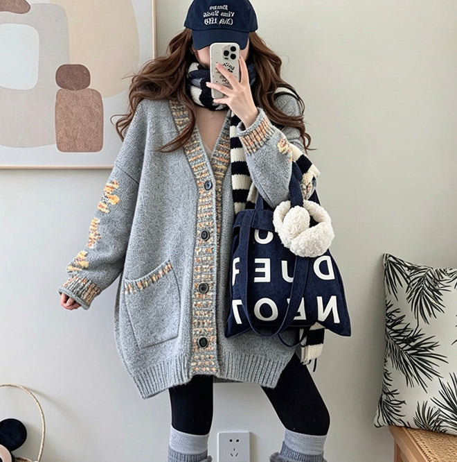 V-neck loose sweater