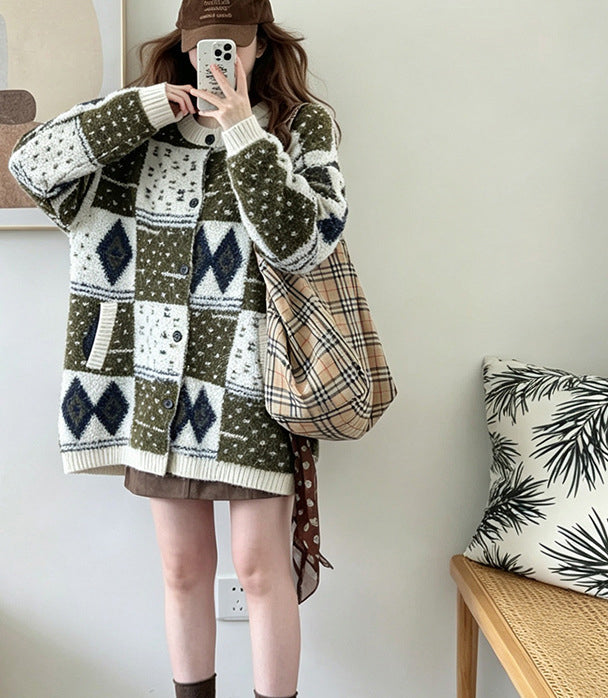 Round neck cardigan sweater for women