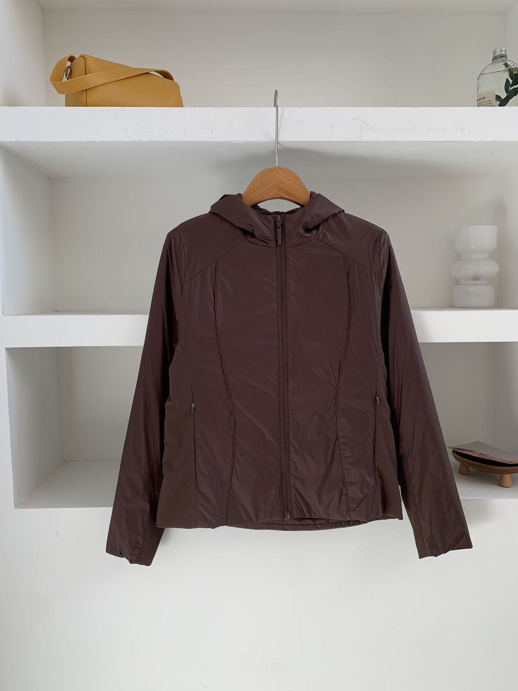 Winter Windproof Cotton Filled Zip Up Hooded Slim Fit Short Jacket