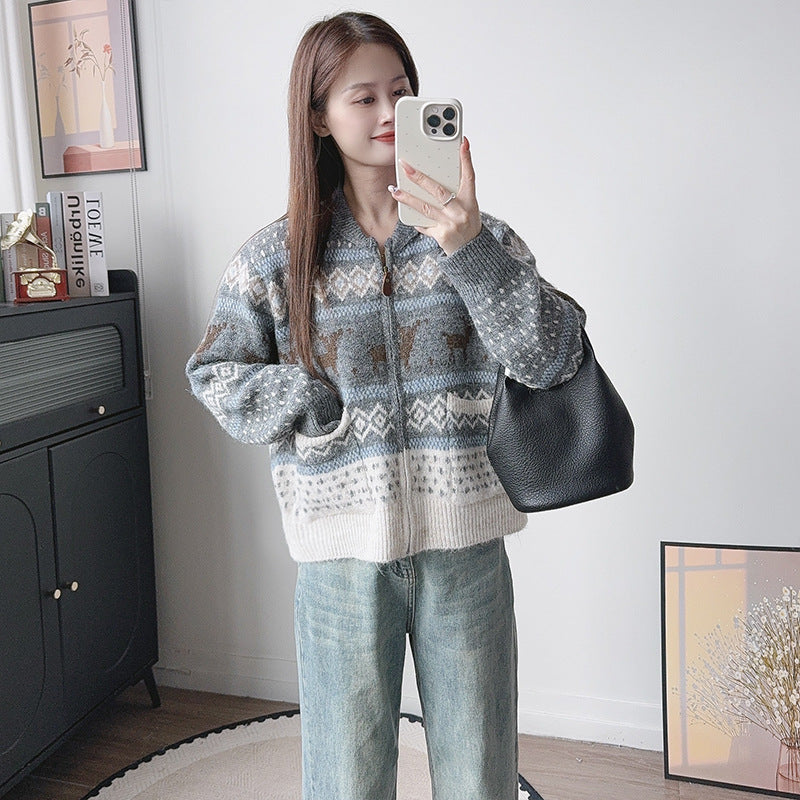 Loose collar sweater