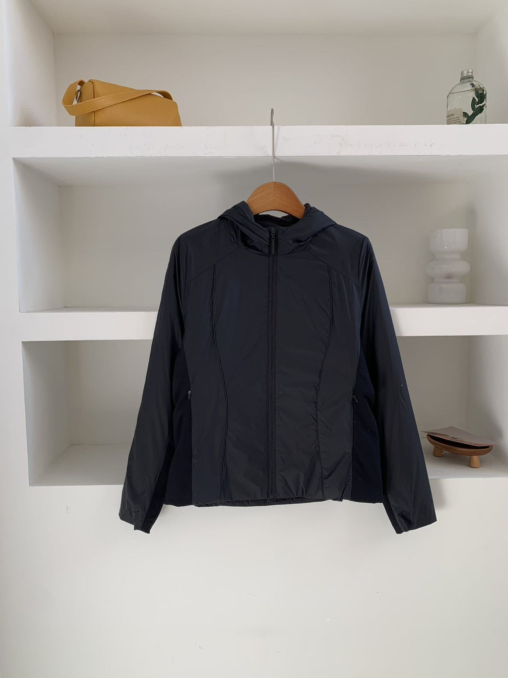 Winter Windproof Cotton Filled Zip Up Hooded Slim Fit Short Jacket