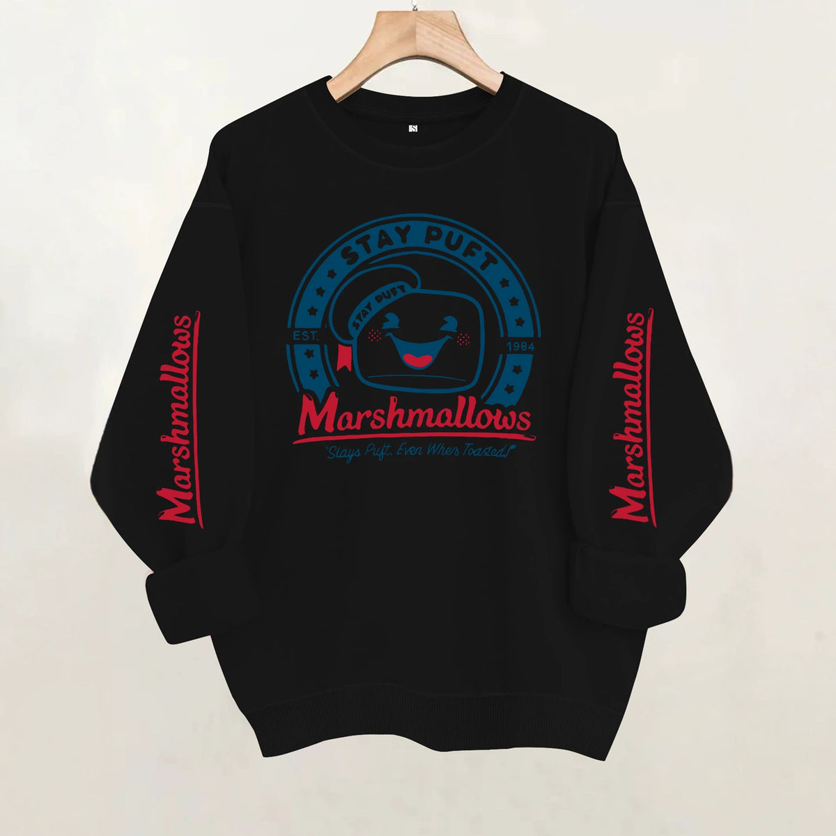 Round neck long sleeved sweatshirt, loose fit