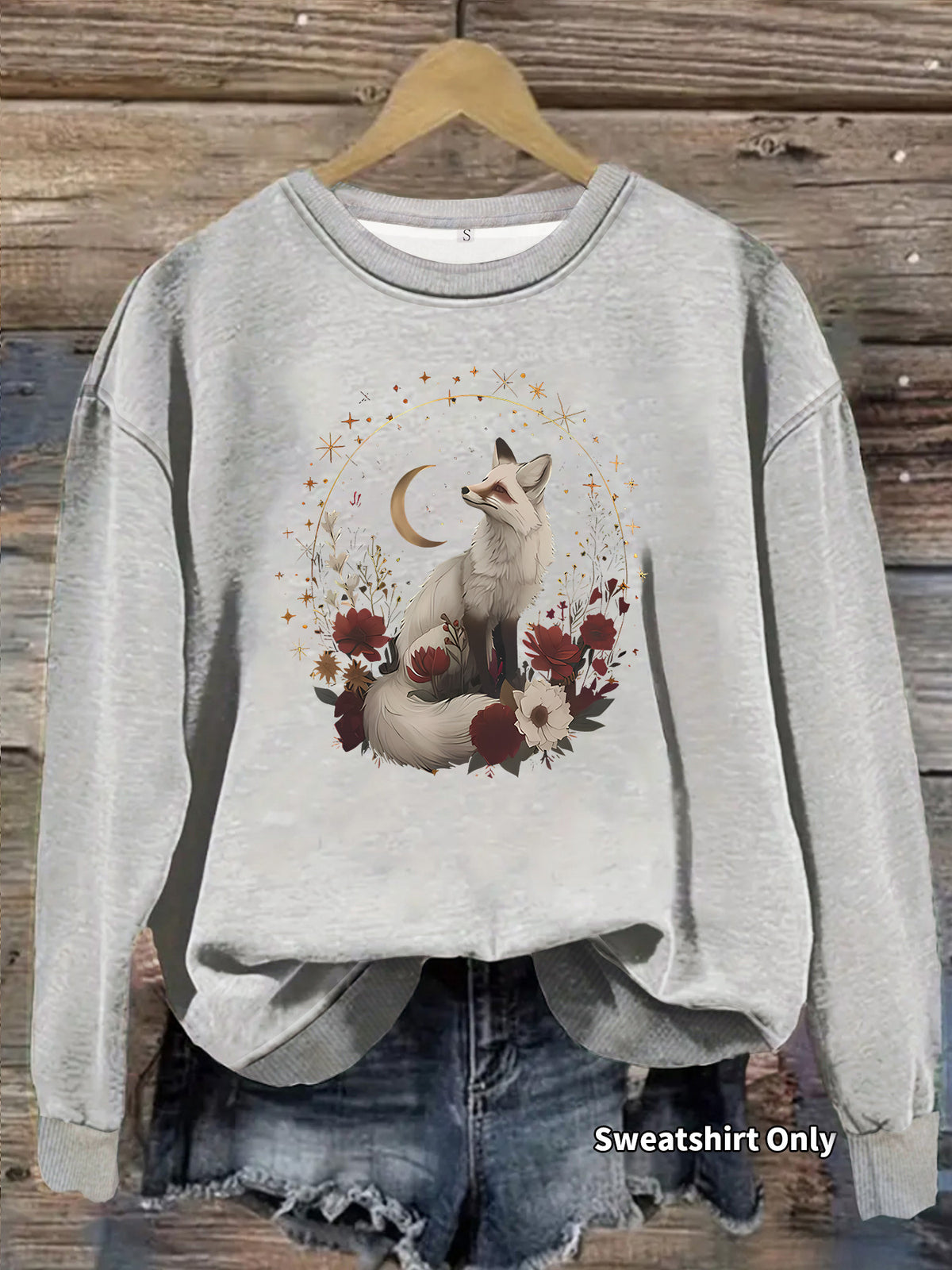 White fox print base long sleeved fleece sweatshirt