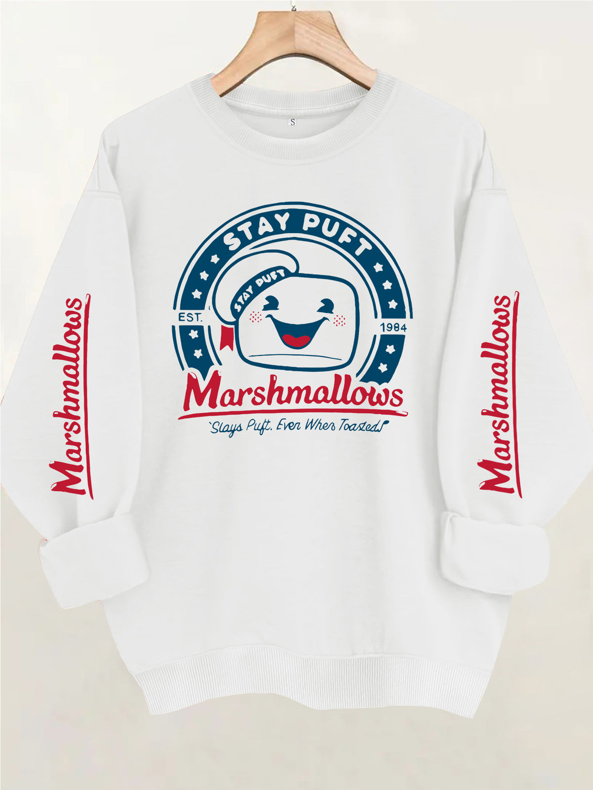 Round neck long sleeved sweatshirt, loose fit