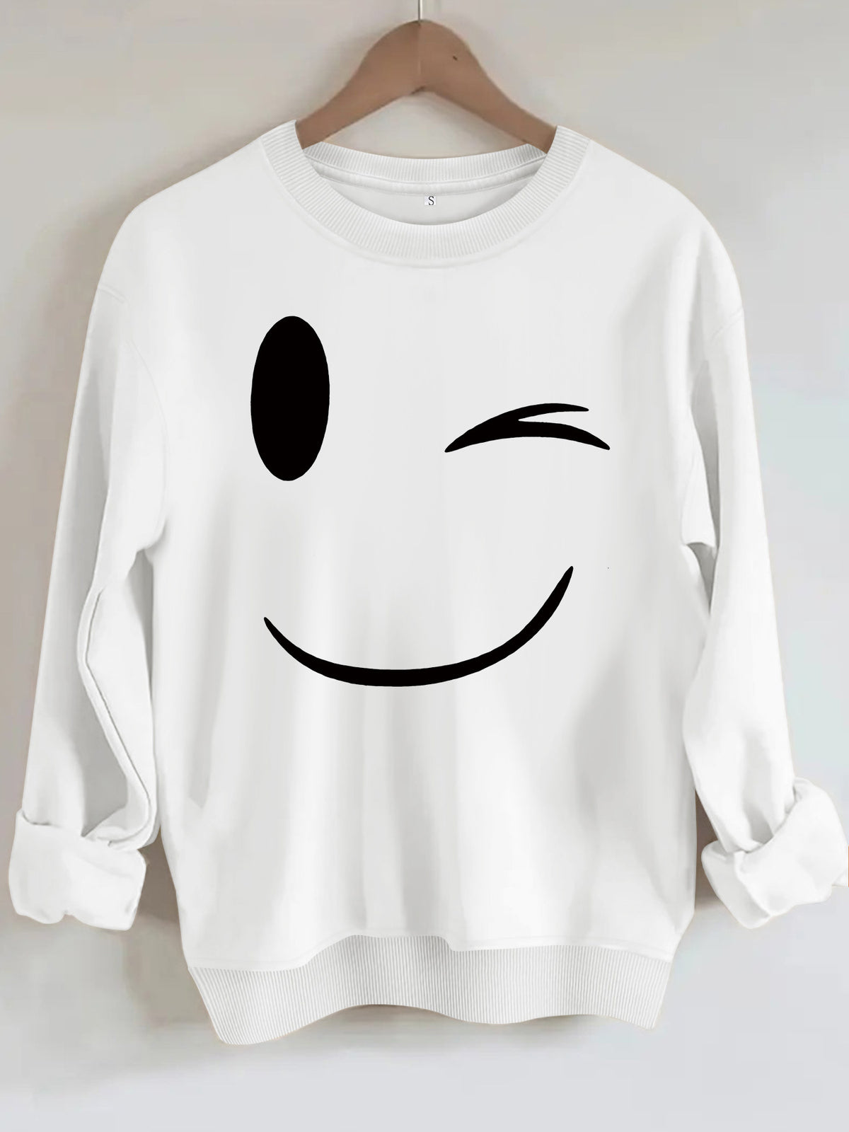 Round neck fleece hoodie