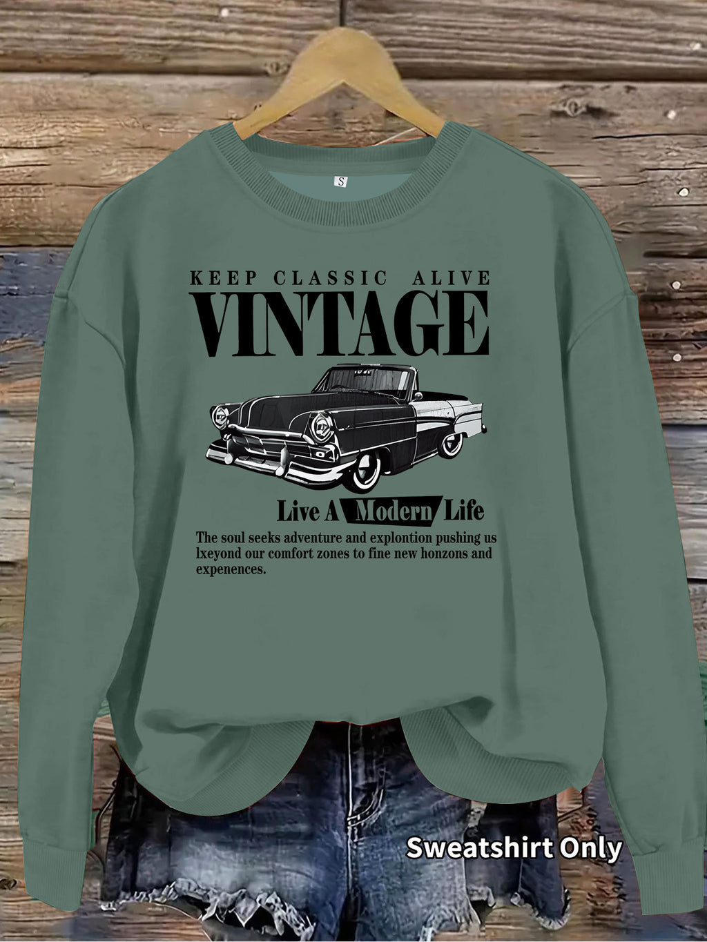 Printed loose base long sleeved fleece sweatshirt