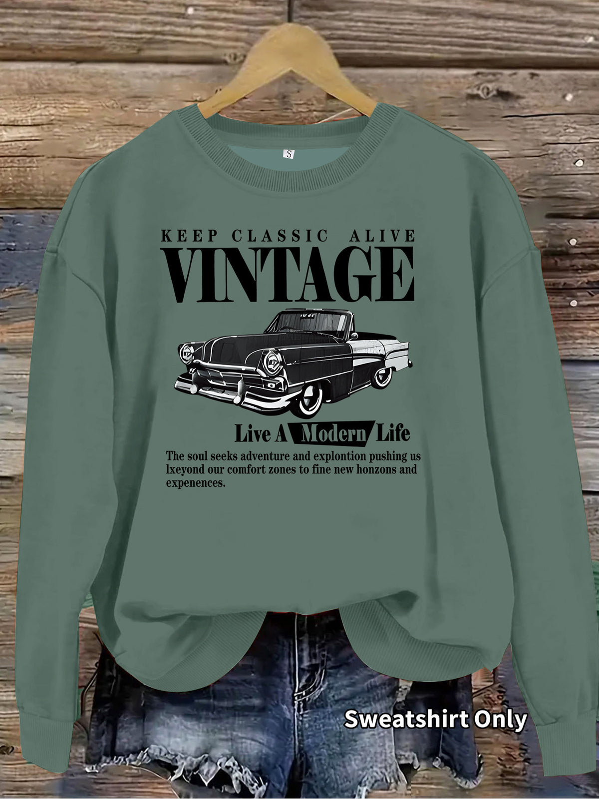 Printed loose base long sleeved fleece sweatshirt